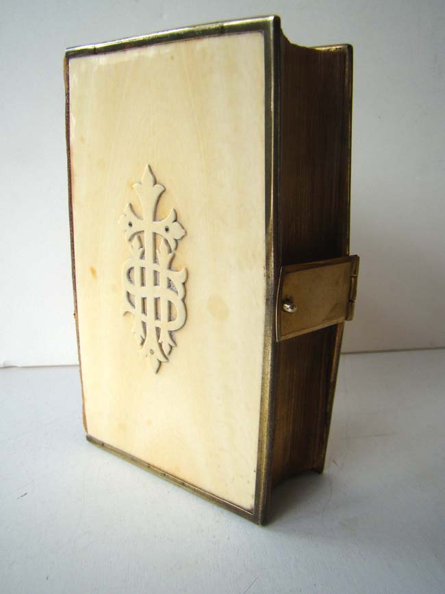 A Book of Common Prayer having Ivory covers and printed in London circa 1860 — image 2